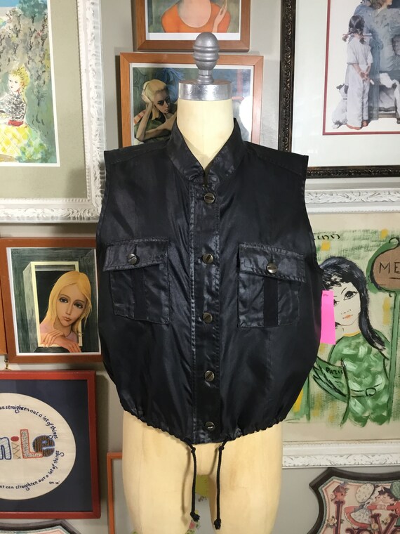 1980’s Men’s/Unisex Black Nylon Vest - image 1