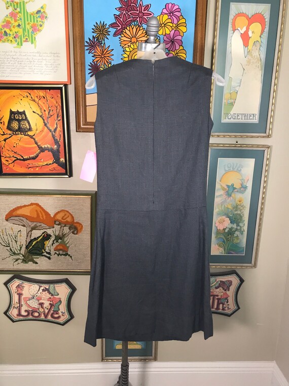 1960's Classic Linen Jumper Dress - image 3