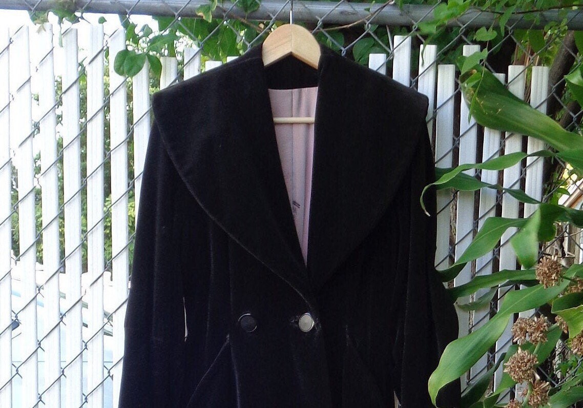 Real Vintage Search Engine 1940s Black Velvet Coat Or Dress $110.00 AT vintagedancer.com