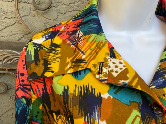 Ladies 1970’s Abstract Print Polyester Blouse - image 3