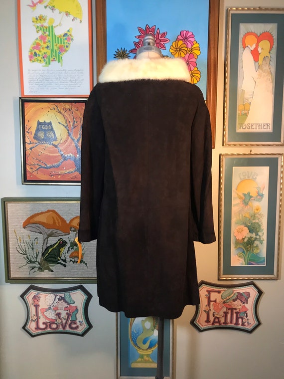 1960's Ladies Brown Suede Winter Coat w/mink coll… - image 3