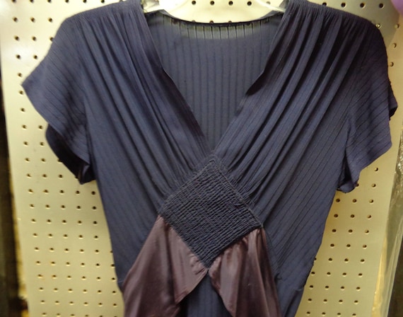 1940's Silk Dress Navy Blue Ribbed