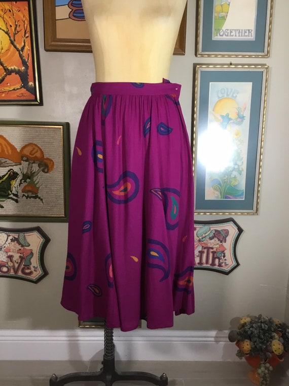 Liz Claiborne 1980’s Magenta Paisley Full Skirt (… - image 2