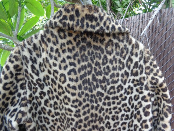 Jepper's 1960's Faux Leopard Fur Knee Length Coat - image 5