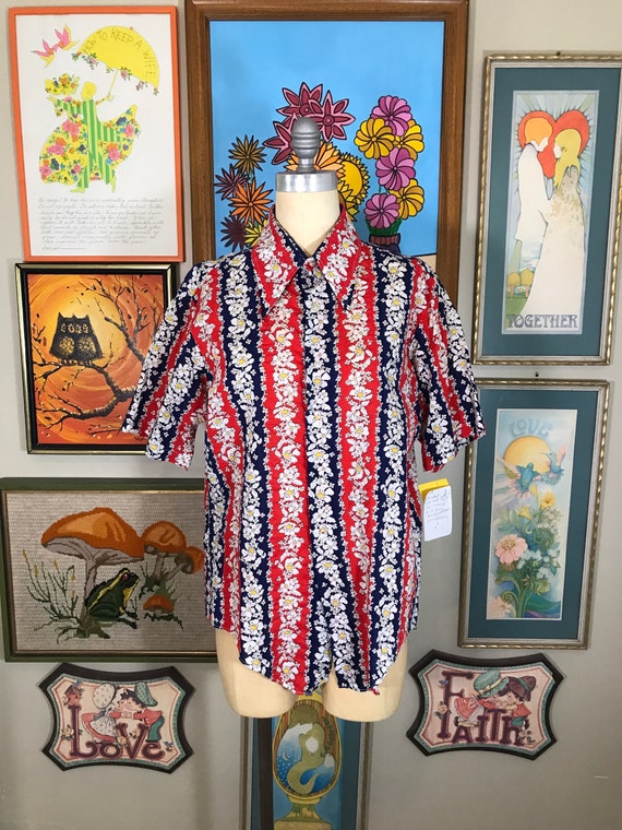 Vintage 1970s Marlboro Hawaiian Shirt Red White Blue Seersucker