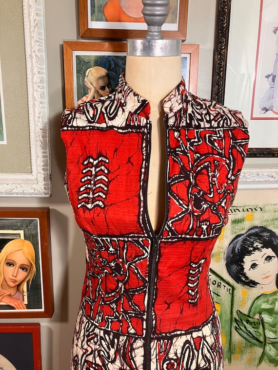 Serbin 1970's Barkcloth Maxi Dress Batik Print - image 4