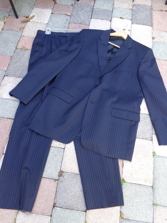 Jones New York 1980's Men's Pin Stripe Suit - image 2