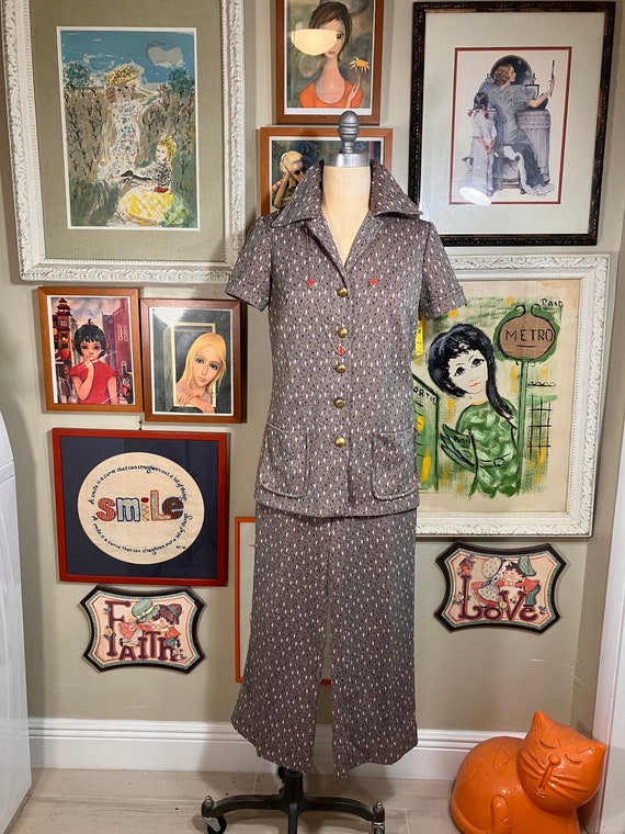 1970's Ladies Petite Polyester Pants Suit - image 2