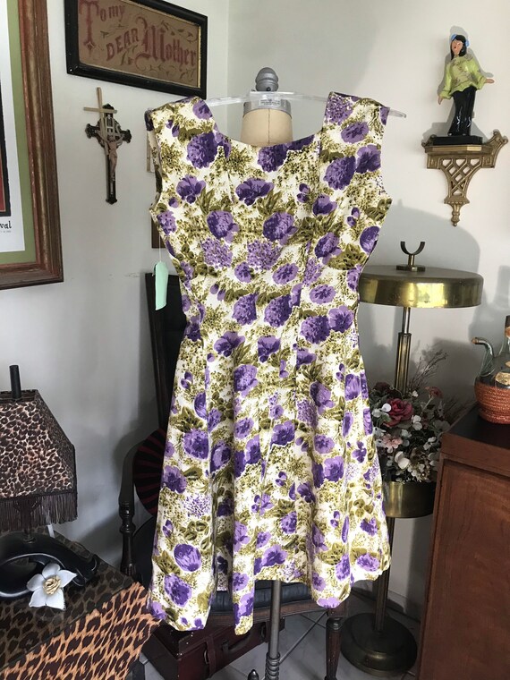 1960s Hand Made Spring Dress - image 4