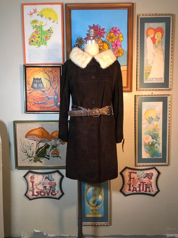 1960's Ladies Brown Suede Winter Coat w/mink coll… - image 2