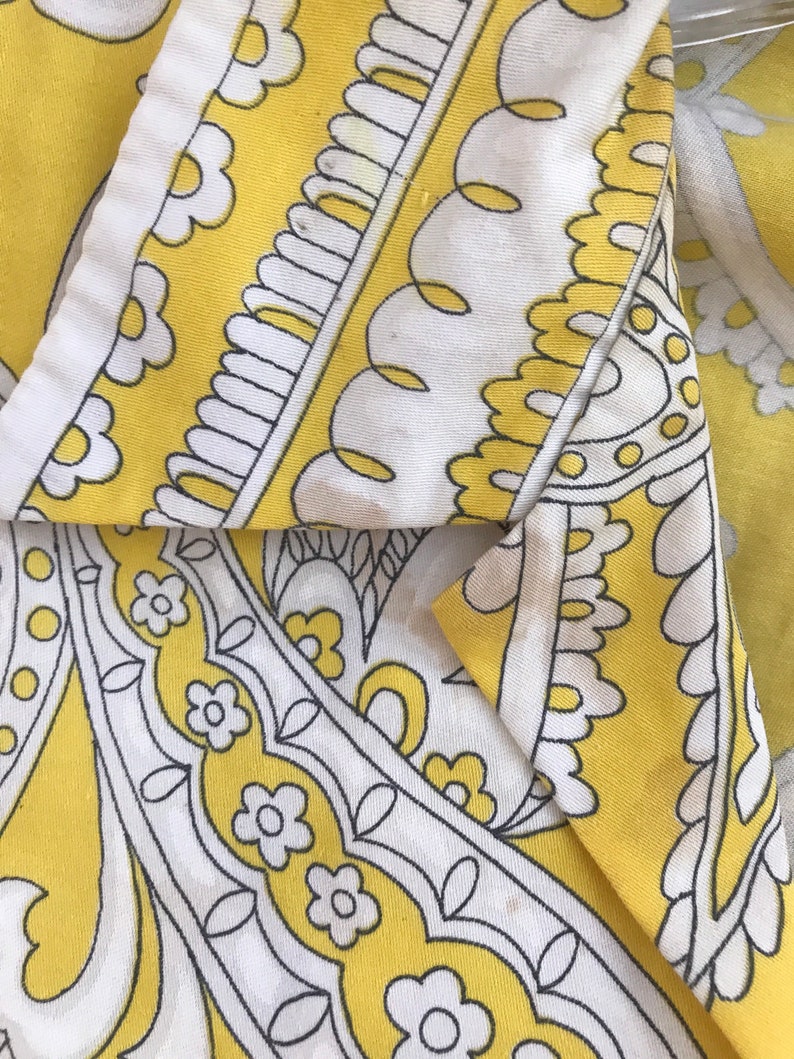 Alex Colman 1960's Yellow and White Paisley Blouse image 7