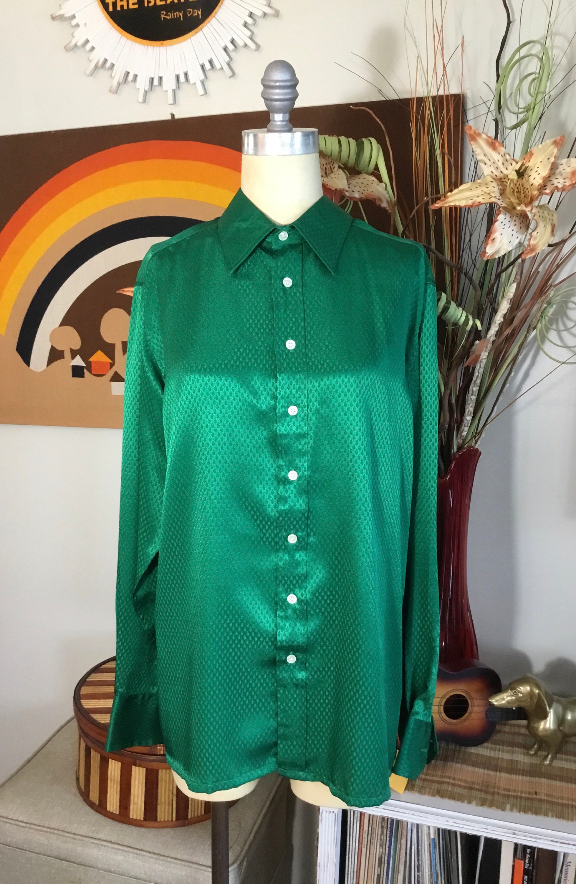 Camisa verde esmeralda para hombre de Givenchy for Chesa 1980