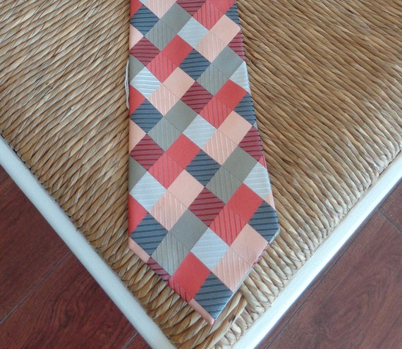 Geoffrey Beene 1970s Checkerboard Necktie - image 1
