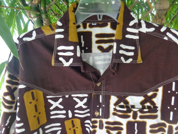 1960's Tiki Print Short Sleeve Shirt Men's Brown … - image 3