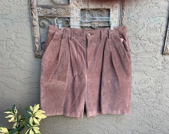 Wilsons 1980’s Men’s/Unisex Taupe Suede Shorts