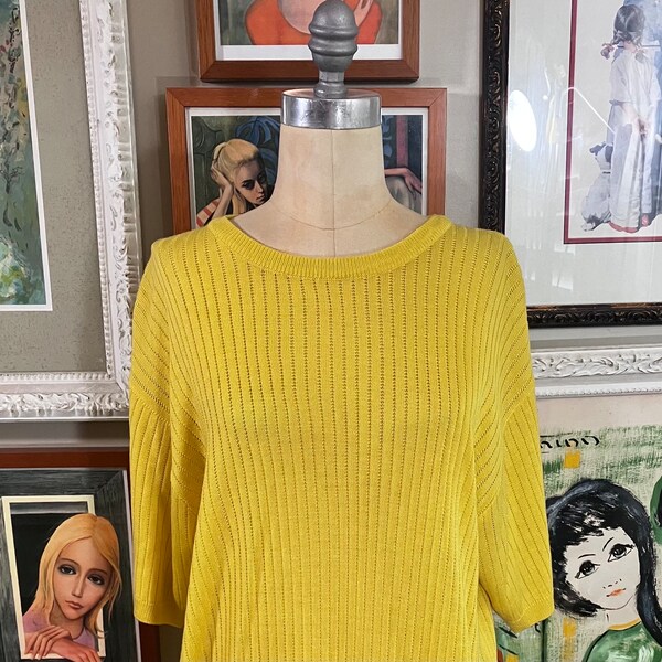 Koman 1980's Acrylic Knit