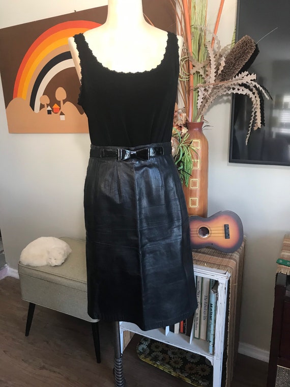 Maxima 1980'S Black Leather Skirt - image 2