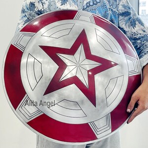 レッド・ガーディアン・シールド - コスプレやロールプレイ用の戦闘ダメージシールド