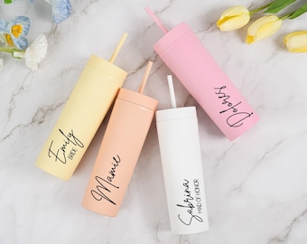 Vasos de regalo para dama de honor, vaso personalizado con tapa y pajita, tazas de boda personalizadas, vasos delgados de 16 oz, vaso de dama de honor para niñas.