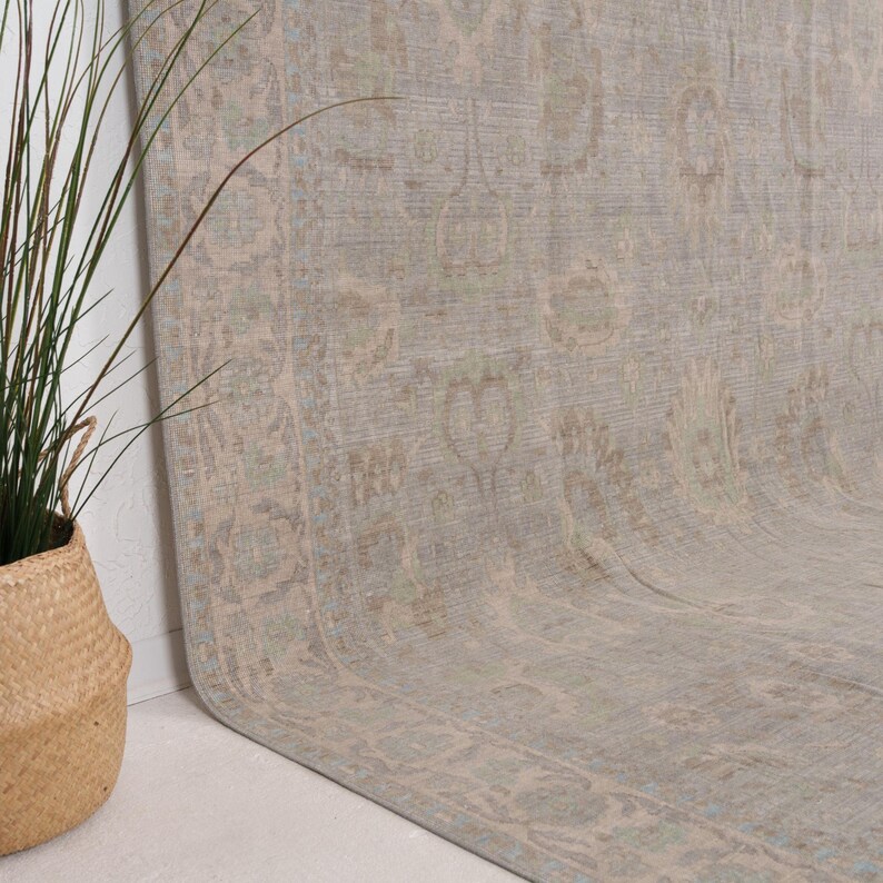 Alfombra turca azul de 8 x 10, alfombra neutra de lana para sala de estar, alfombra oriental, alfombra Oushak, alfombra grande para decoración rústica, 7'11 x 9'11 imagen 5