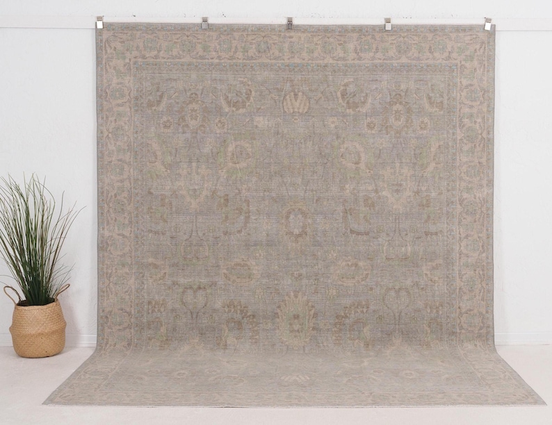 Alfombra turca azul de 8 x 10, alfombra neutra de lana para sala de estar, alfombra oriental, alfombra Oushak, alfombra grande para decoración rústica, 7'11 x 9'11 imagen 1