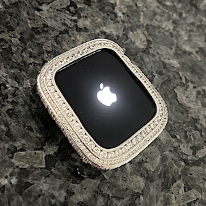 Ensemble de canaux ronds entièrement chargés Or blanc Lunette uniquement Diamant de laboratoire Apple Watch Lunette boîtier Bling iwatch ipad Iphone 40 mm 44 mm série 4,5,6,SE