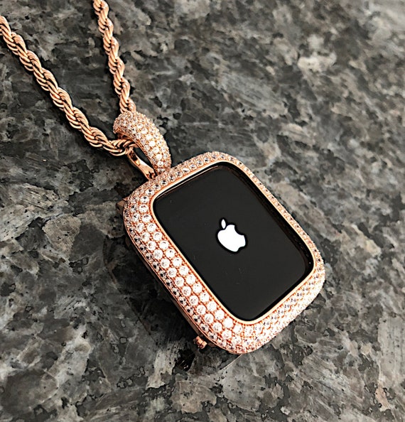 apple watch series 4 necklace