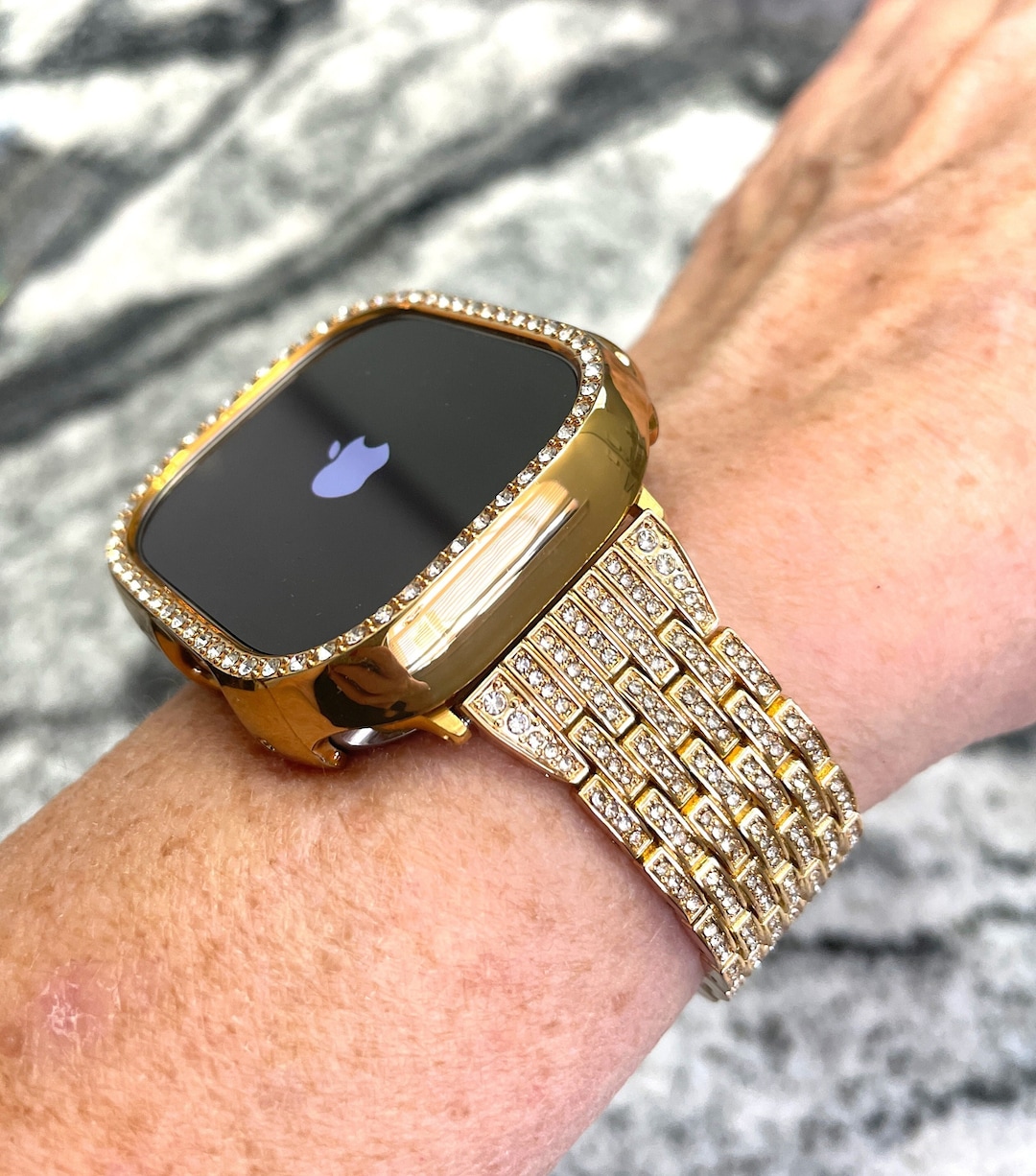 49 mm ウルトラ Apple Watch ウルトラ バンドおよびまたはイエロー 