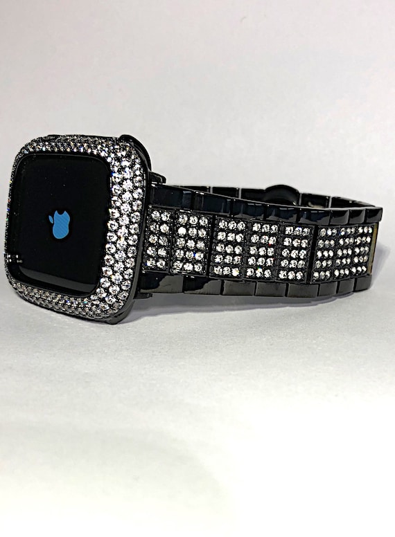 Black apple watch with colored band sales
