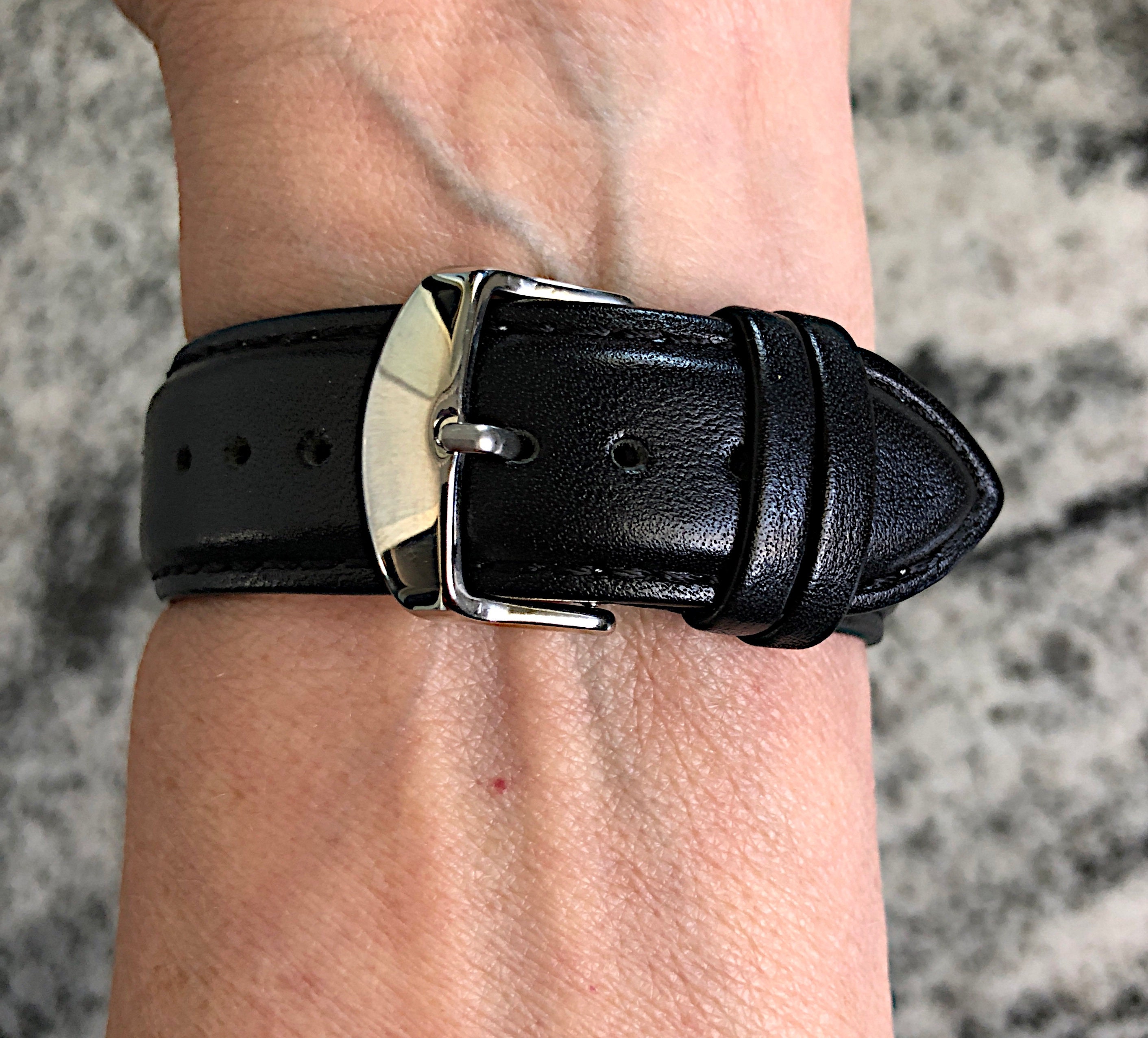 Made With CRYSTALLIZED Swarovski Element Apple Watch Band