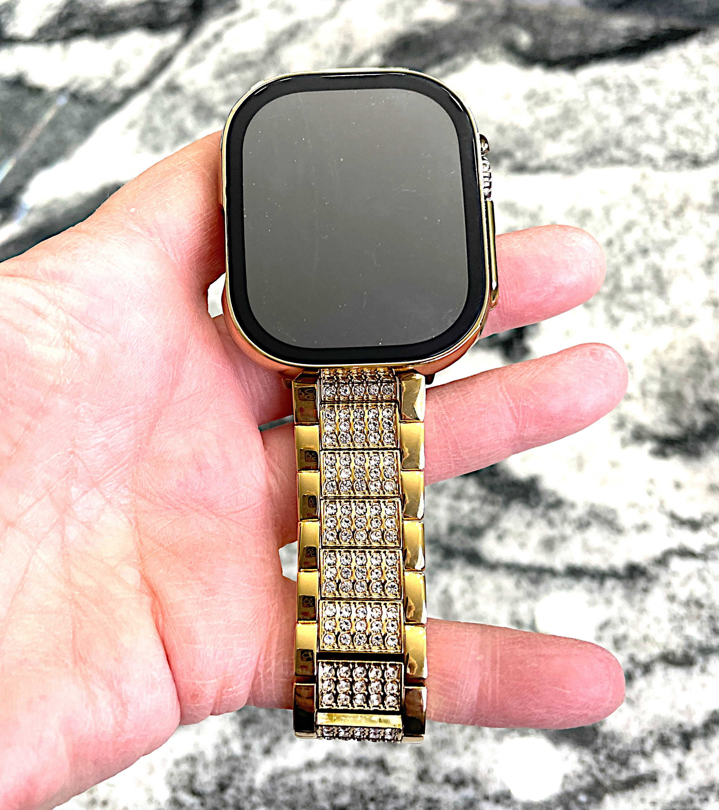 49 mm ウルトラ クリスタル アップル ウォッチ バンドおよび/または 