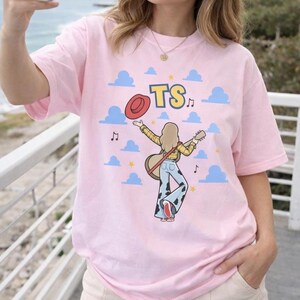 Camiseta "Lo sabía, te conocía", camiseta TS 2026 para fans, camiseta inspirada en la canción de Toy Story imagen 2
