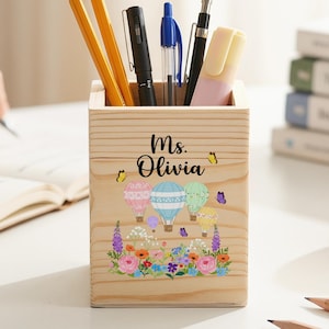 Personalized Teacher Pencil Holder, Custom Wooden Pen Pot, Teacher Appreciation Desk Gift, Classroom Organizer for Teacher