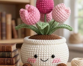 Cute Pink Tulip Crochet Flower Pot, Handmade Amigurumi Tulip Plant, Crochet Home Decor, Mother’s Day Gift, Desk Plant, Flower Arrangement