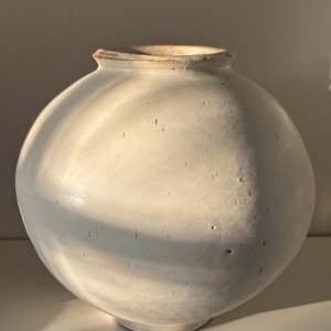 Medium Korean Moon Jar in Satin Warm White #2