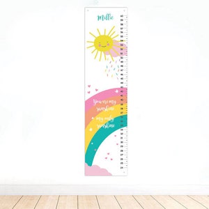 Regenboog GROEIGRAFIEK. Jij bent mijn zonneschijn Decor van de kwekerij, Baby Shower Decor, Girl's Growth Chart, Rainbow Height Chart