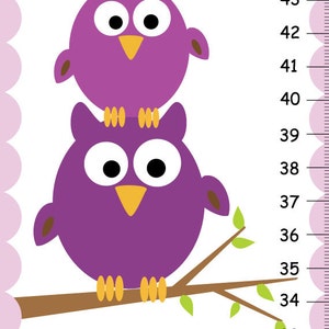 Gepersonaliseerde meisjes GROWTH GRAFIEK gestapelde uilen, paars hoogte grafiek meisjes kinderen slaapkamer babykamer kunst aan de muur