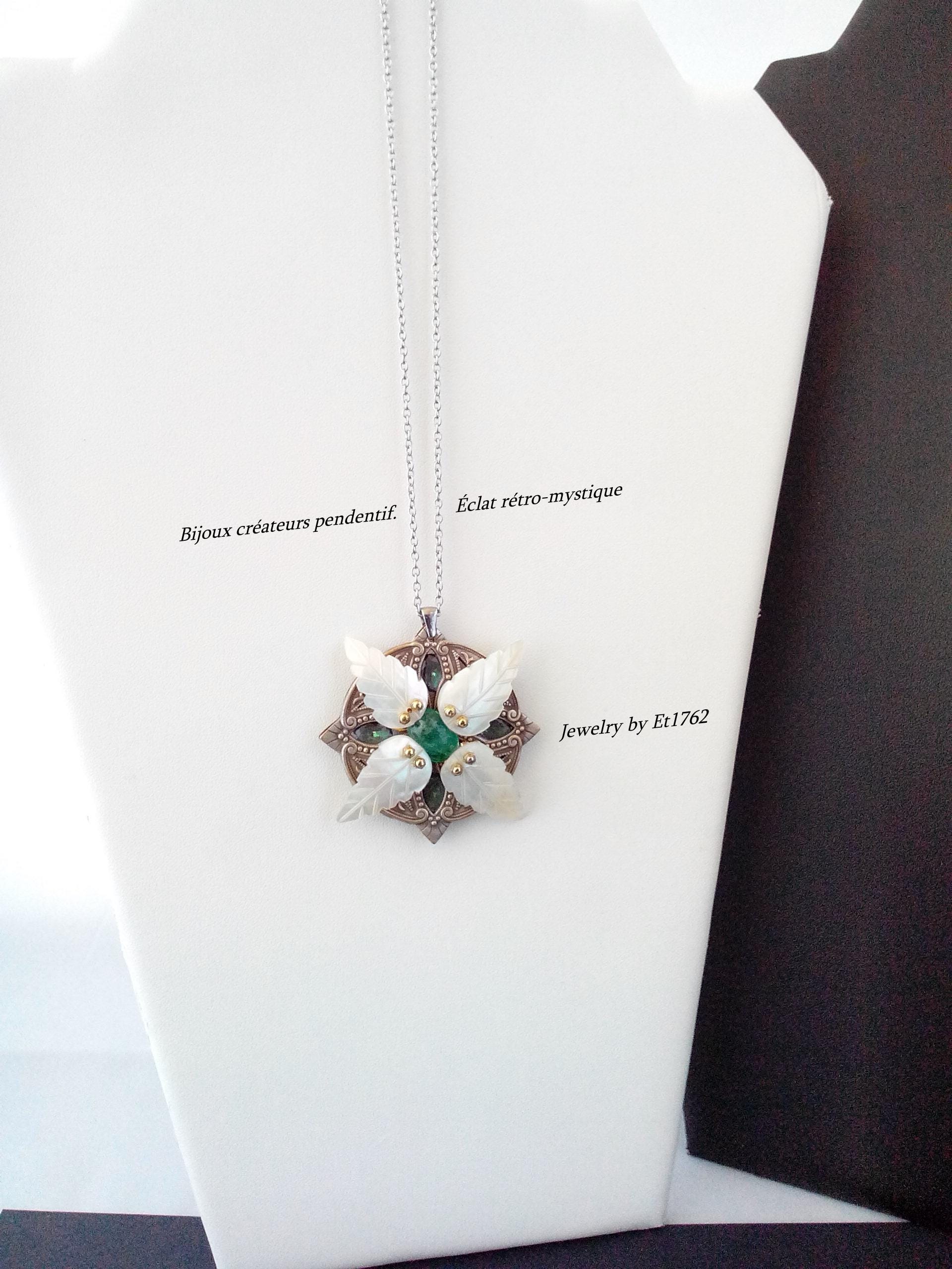 Pendentif Fantaisie Vintage Style Rétro - Bijou De Créateur - Occasion