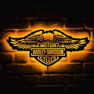 Harley-Davidson METAL Eagle Motorcycles Steel LED Silhouette Sign Eye-Catching, Wall Decor for Enthusiasts Perfect for Man Caves and Garages