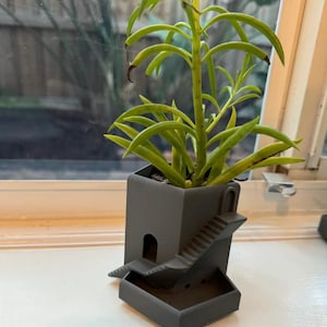 Tower Planter STL File – Modern Vertical Stacking Flower Pot for 3D Printing | Space-Saving Garden Planter for Indoor & Outdoor Decor