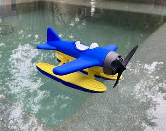 Floating Airplane 3MF File – Decorative Airplane Floating in the Air with Balance, Fun 3D Printing Model, Easy Printing, No Assembly