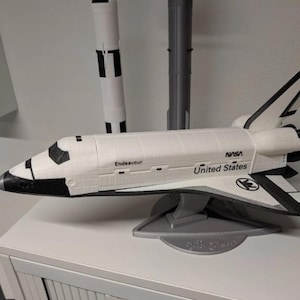 La navette spatiale Endeavour STL | Modèle détaillé imprimable 3D de la NASA | Réplique réaliste de vaisseau spatial | Présentoir éducatif | Téléchargement numérique
