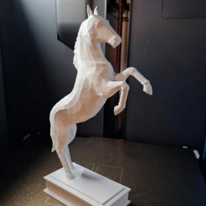 STL-bestand opfokpaard | Majestueus paardstandbeeld 3D-model | Afdrukbare wilde hengst | Paardensportdecoratie | Cadeau paardenliefhebber | Digitale download
