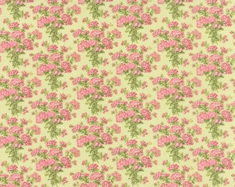 Bespoke Blooms - Hydrangea in Sprout by Brenda Riddle for Moda Fabrics