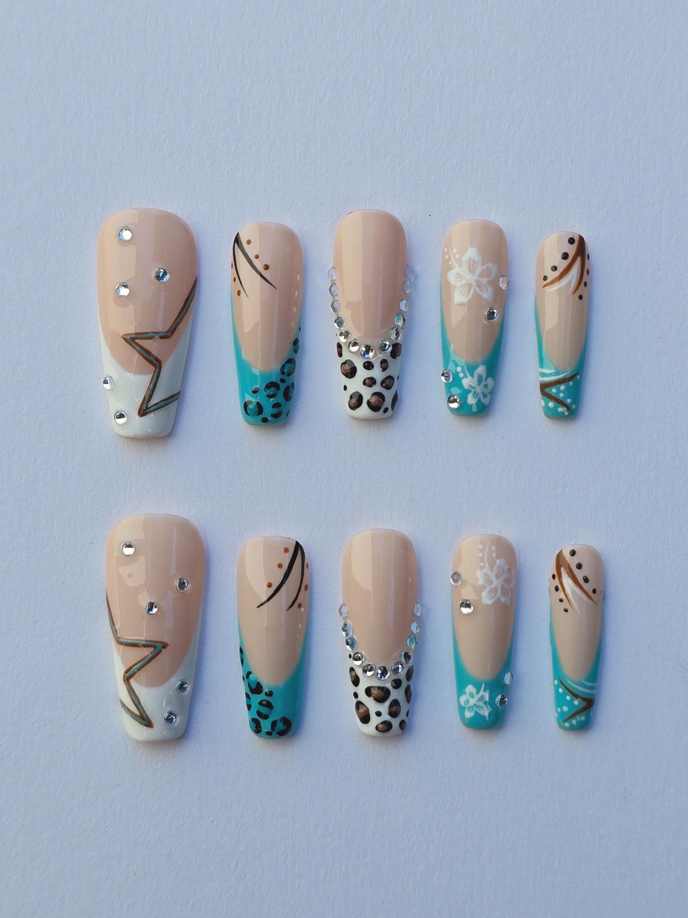 Y2K Press on Nails: Cheetah Print, Star & Hibiscus Retro Design - Etsy