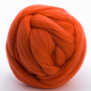 Merino Wool Top - 22.5 micron -Cinnamon - 4 ounces