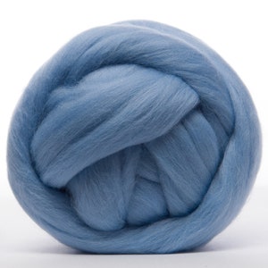Merino Wool Top - 22.5 micron -Dream - 4 ounces