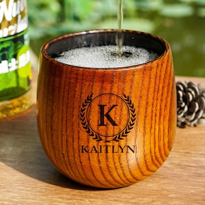 Vaso de whisky y bourbon de madera con interior carbonizado, taza grabada personalizada, regalo personalizado para el Día del Padre, regalo grabado para padrinos de boda para hombres.