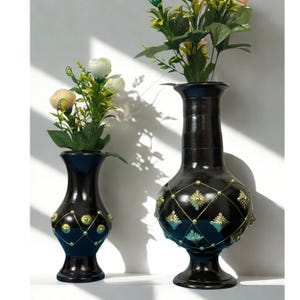 Narang Craft and Decor Schwarzer Blumentopf aus Holz | Handgefertigter Übertopf für Drinnen & Draußen