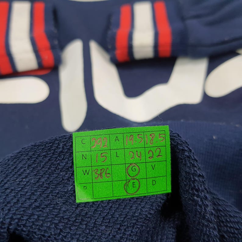 Sudadera retro vintage FILA con cuello redondo y logo grande imagen 10